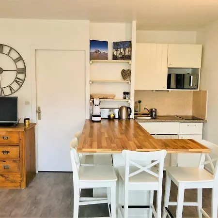 Apartament Studio Jetee Des Marins-3 *